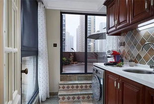 廚房外陽(yáng)臺(tái)養(yǎng)花