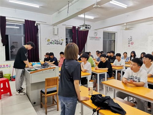 談?wù)剟?chuàng)新創(chuàng)業(yè)的想法班會(huì)怎么開