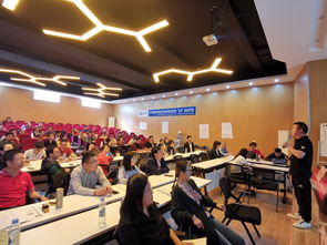 創(chuàng)新創(chuàng)業(yè)金課