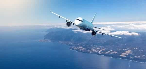 大雨影響航班起飛,下暴雨飛機(jī)能正常起飛嗎圖1