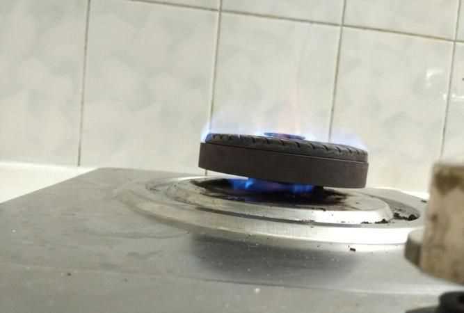 天然氣火焰呈黃色是什么原因