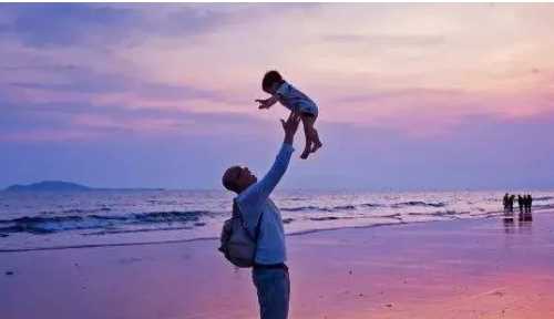 寫(xiě)給爸爸的話(huà)暖心到哭,送給父親一句暖心的話(huà)簡(jiǎn)短圖1