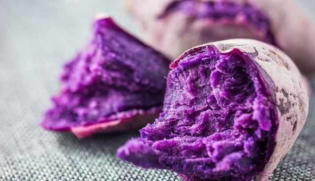 微波爐烤紫薯幾分鐘