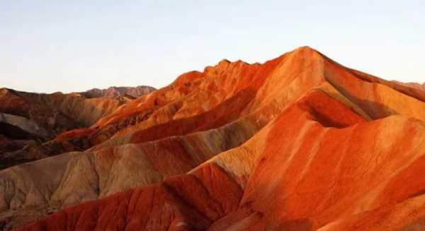 丹霞地貌的成因,丹霞地貌形成的物質(zhì)基礎(chǔ)是什么圖2