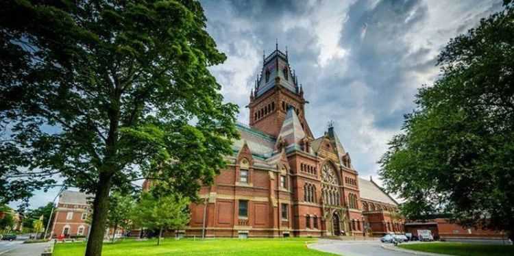 申請哈佛大學(xué)的本科需要什么條件如果還想申請全額獎學(xué)金呢