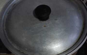 水餃熱水煮還是冷水煮,速凍餃子冷水煮還是熱水煮圖3