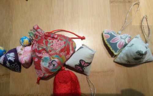 怎么做香包簡單又好看,香囊的制作方法圖30