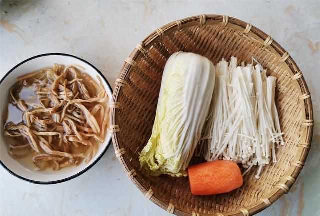 炒包菜絲怎么做好吃，口感極佳的清炒包菜絲怎么做好吃又簡單？圖3