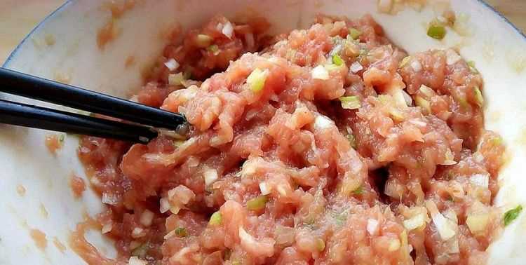 餃子餡怎樣調才好吃呢