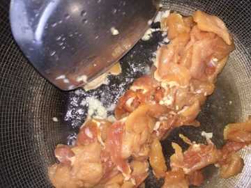 炒菜前怎么腌肉比較嫩,炒菜怎么才能入味圖6