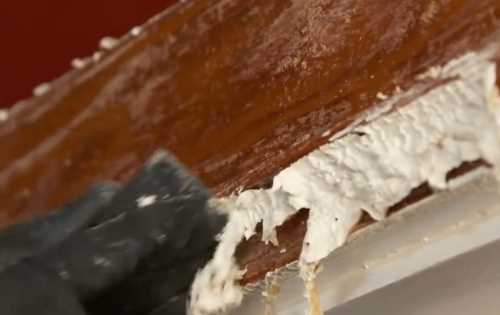 門上被噴油漆怎么洗掉,如何清除噴在門上的墻面漆痕跡圖13