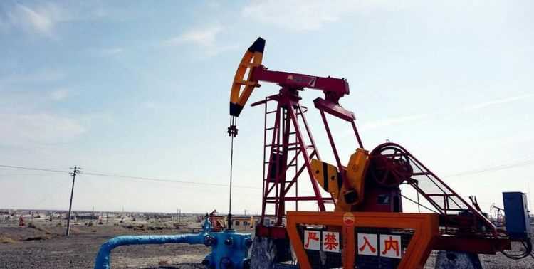 克拉瑪依油田磕頭機(jī)是干什么用的