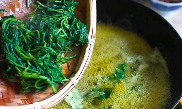 青團(tuán)不放冰箱會(huì)壞嗎，家庭版青團(tuán)簡(jiǎn)單做法？圖8