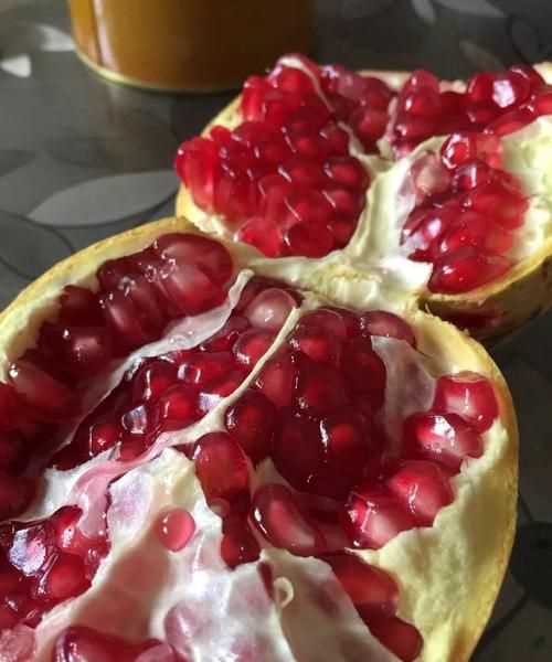 軟籽石榴怎么看壞沒(méi)壞