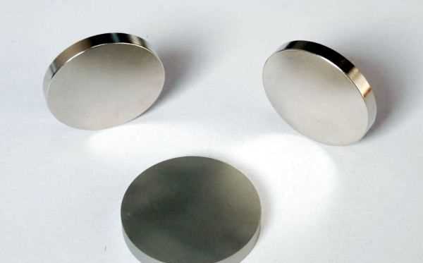 吸鐵石對(duì)人身體有害,身上佩戴磁鐵對(duì)身體有害嗎圖4