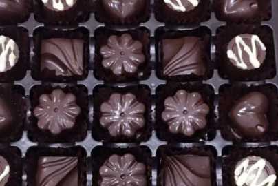 巧克力軟了怎么辦恢復(fù),巧克力化了再凝結(jié)能吃嗎圖5