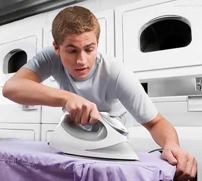 怎樣自制熨斗燙衣服