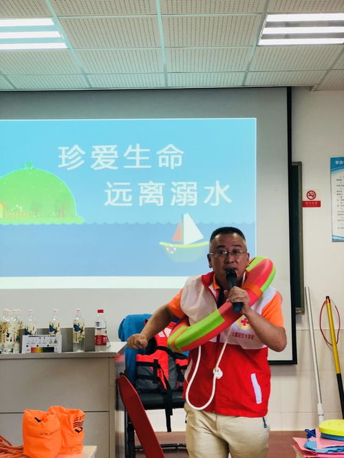 收費站開展安全應(yīng)急救護知識培訓(xùn)