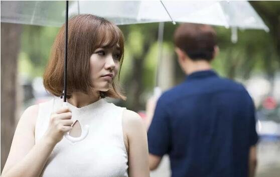 分手后還能挽回的10個(gè)征兆