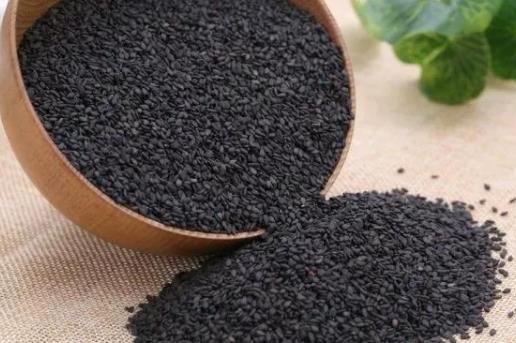 女人掉頭發(fā)吃什么調理