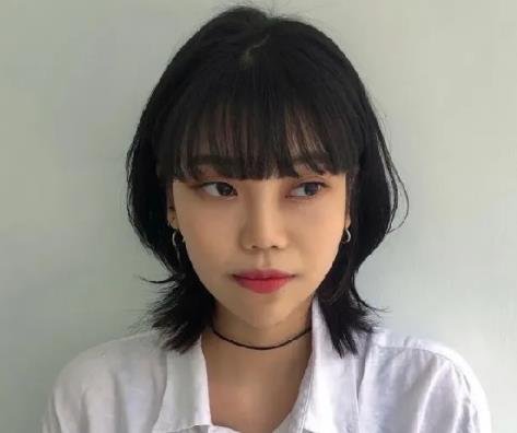 狼尾發(fā)型女 狼尾發(fā)型女