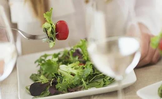 晚上用白醋7天暴瘦38斤 晚上用白醋7天暴瘦38斤