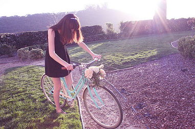 青春笑臉正能量句子