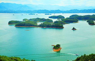 關(guān)于綠和藍(lán)的詩句