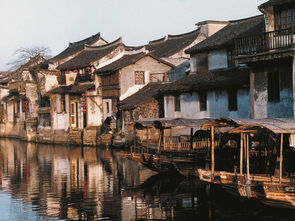 關(guān)于西唐古鎮(zhèn)的詩句