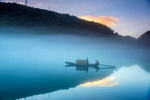 關(guān)于泛舟湖上的詩句