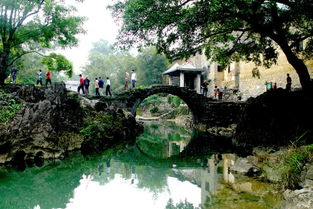 寫古鎮(zhèn)的古詩句