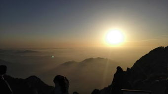 古詩句來形容泰山