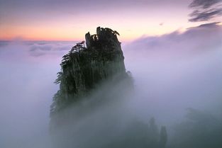 關(guān)于廬山的詩(shī)句是哪些