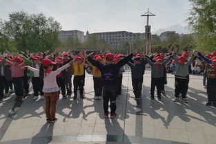 笑靨如花的古詩句