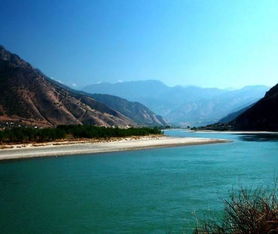 古詩中贊美長江的詩句