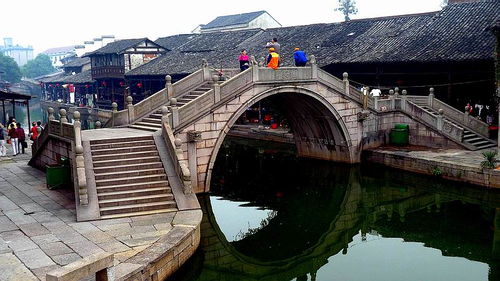 描寫(xiě)江南水鄉(xiāng)的詩(shī)句,形容江南水鄉(xiāng)小橋流水的詩(shī)句,贊美江南水鄉(xiāng)的詩(shī)句