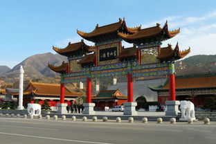 關(guān)于靈山寺風(fēng)景的詩句