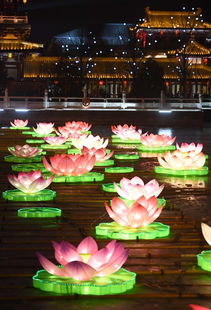 關(guān)于蓮花型花燈的詩(shī)句