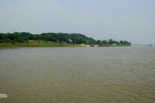 孟浩然寫的關(guān)于洞庭湖君山的詩句