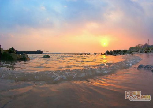 寫三句與長江有關(guān)的古詩句