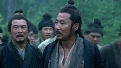 三句關(guān)于風(fēng)和云的詩(shī)句