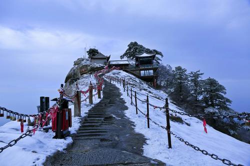 關(guān)于十分危險的詩句