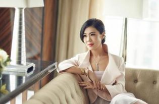 關(guān)于女人自強(qiáng)的詩(shī)句