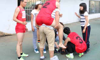 運(yùn)動(dòng)會(huì)動(dòng)人的瞬間作文開(kāi)頭