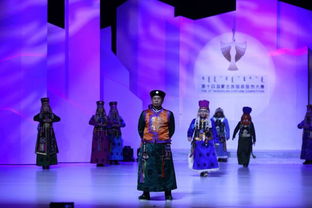 蒙古服飾作文開頭