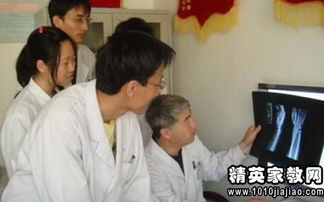 醫(yī)學(xué)專業(yè)護(hù)士求職信范文(醫(yī)學(xué)專業(yè)護(hù)士求職信范文)