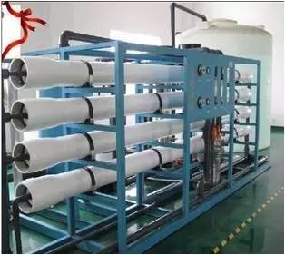 單晶設(shè)備維修注意事項(xiàng)