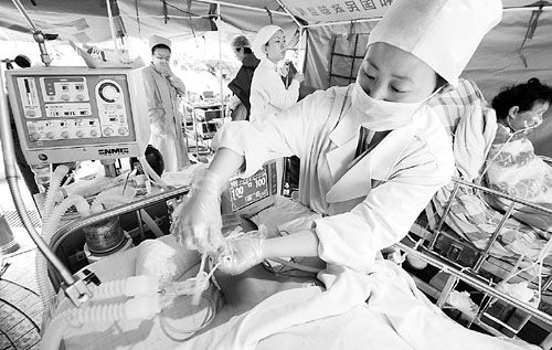 吸痰的方法及注意事項,氣管切開吸痰的注意事項,吸痰的禁忌癥及注意事項