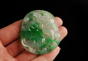 翡翠保養(yǎng)及注意事項,翡翠手鐲佩戴注意事項,購買翡翠手鐲的注意事項