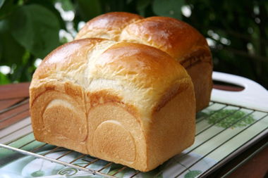 打硬質(zhì)面包面的注意事項